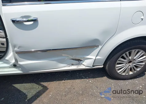 2012 Chrysler Town & Country Limited from USA, damaged, VIN 2C4RC1GG3CR135555